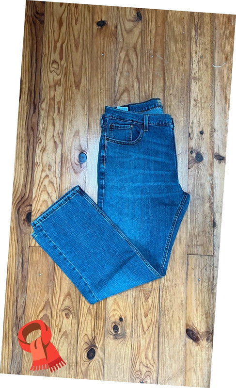 đź›’Jean Levi's Signature W36 L30đź›’