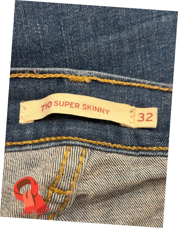 đź›’Jeans Levi's W32 L30đź›’