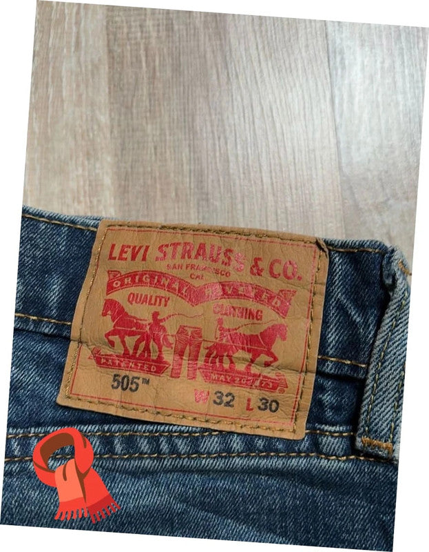 đź›’Jeans Levi's 505 W32 L30đź›’