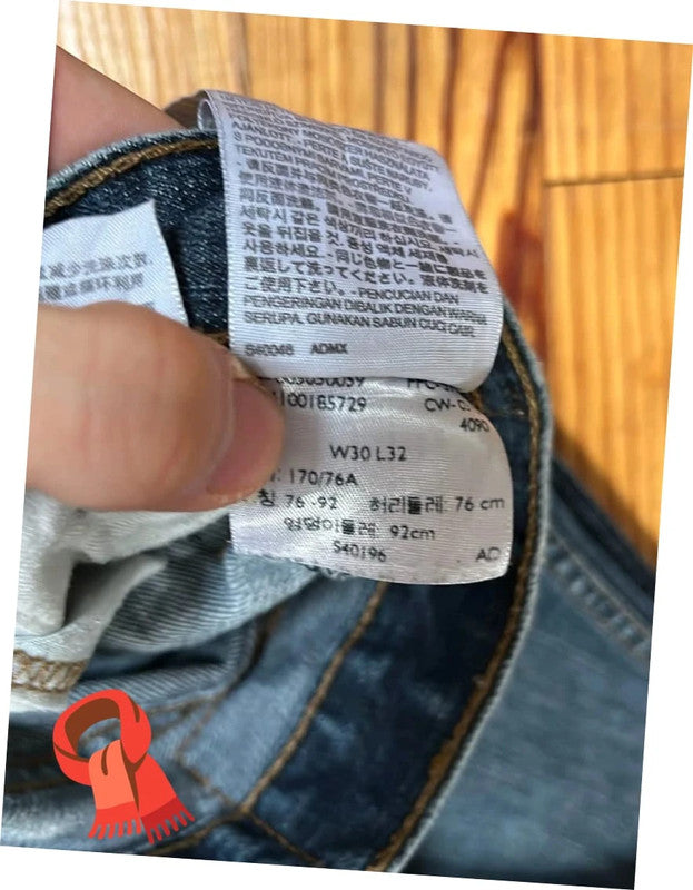 đź›’Jeans Levi's 505 W30 L32đź›’