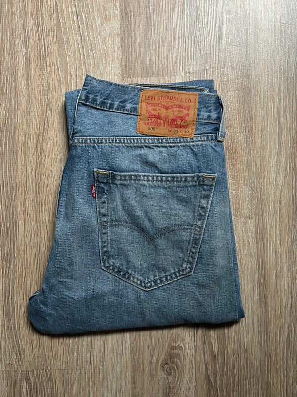 đź›’Jeans Levi's 505 W32 L30đź›’