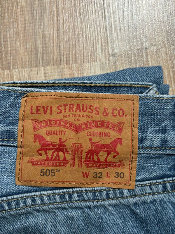 đź›’Jeans Levi's 505 W32 L30đź›’