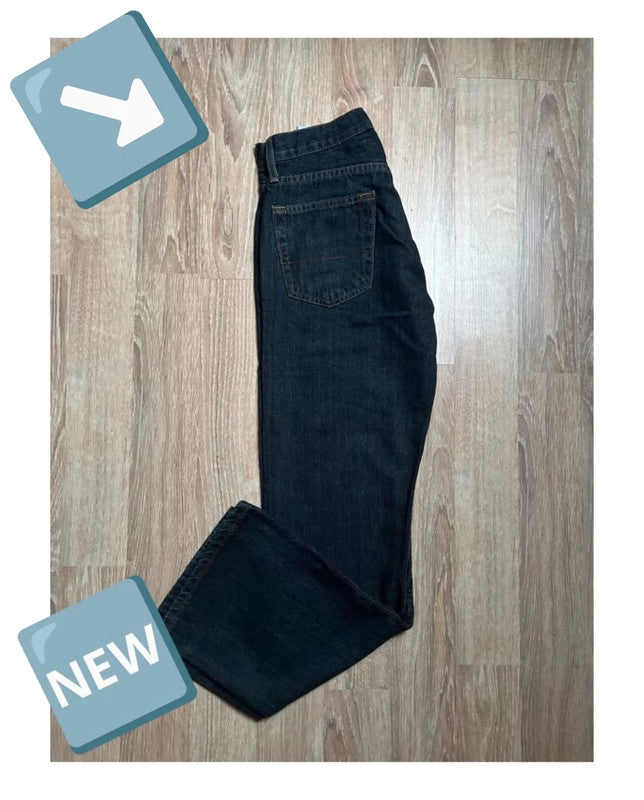 đź›’Jean Levi's W30 L32 đź›’