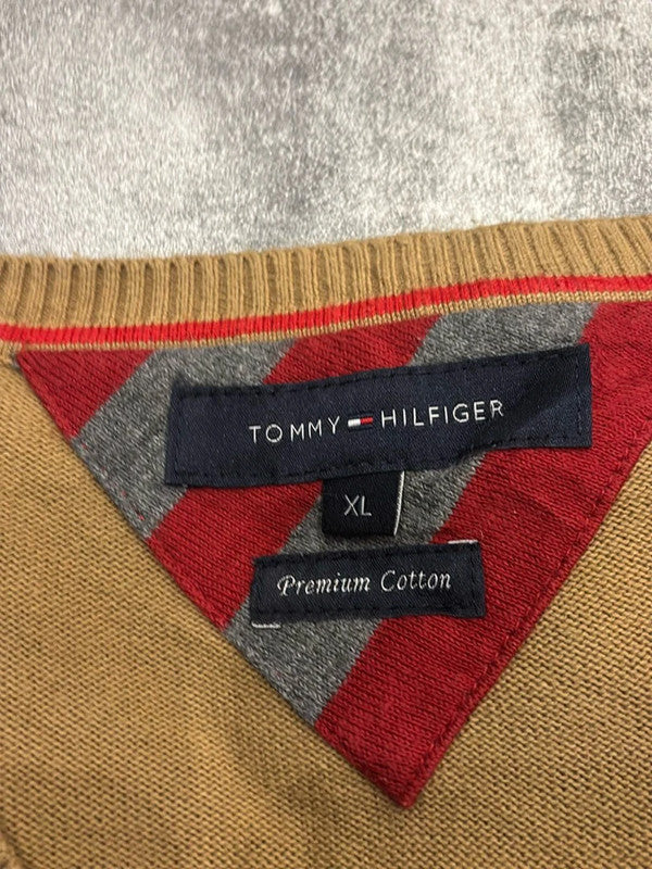 đź›’Pull Tommy Hilfiger XL Col V Couleur Camelđź›’