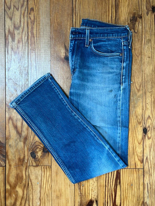 đź›’Jeans Levi's 513 W31 L32đź›’