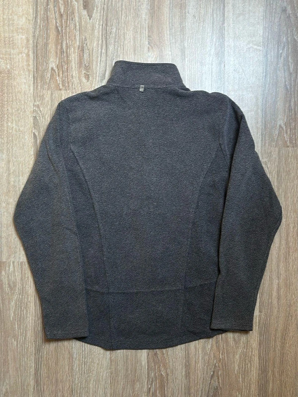 🛒Pull zippé Champion taille M🛒