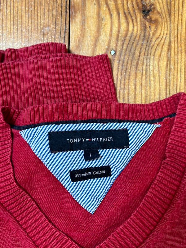 đź›’Pull Tommy Hilfiger Taille L đź›’