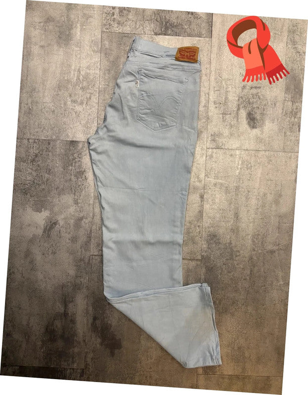 đź›’Jeans Levi's W32 L32đź›’