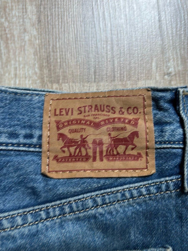 đź›’Jeans Levi's W31 đź›’