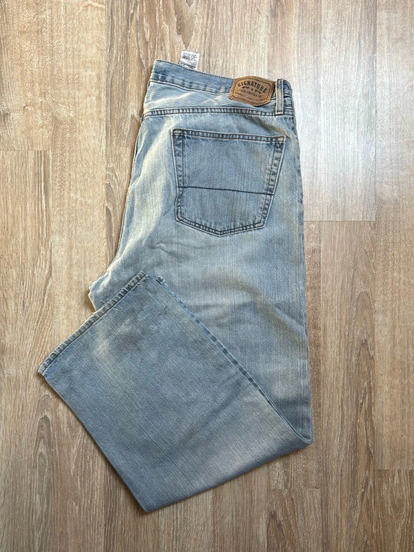 đź›’Jeans Levi's W42 L30đź›’