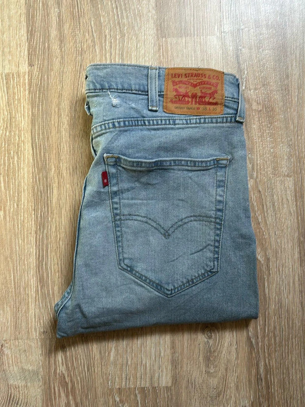 đź›’Jeans Levi's W38 L30đź›’