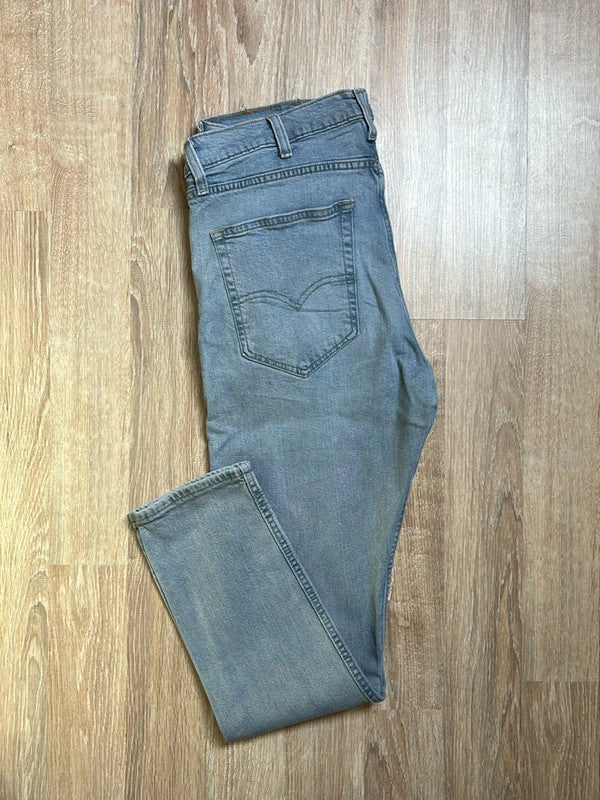 đź›’Jeans Levi's W38 L30đź›’