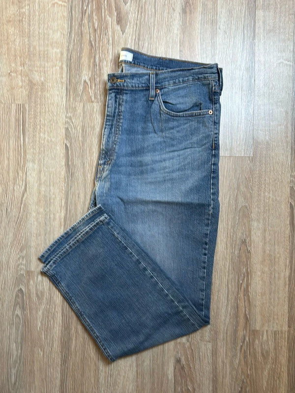 đź›’Jeans Levi's W42 L30đź›’