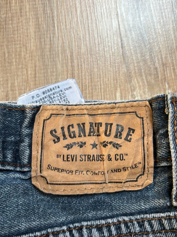 đź›’Jeans Levi's W32 L32đź›’