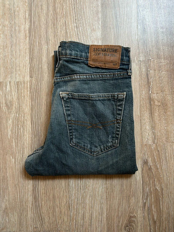 đź›’Jeans Levi's W29 L30đź›’