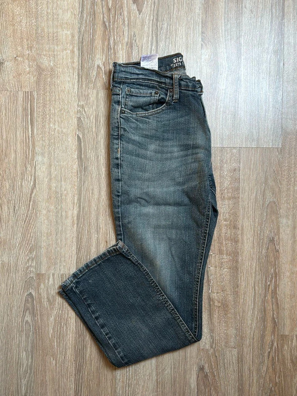 đź›’Jeans Levi's W29 L30đź›’