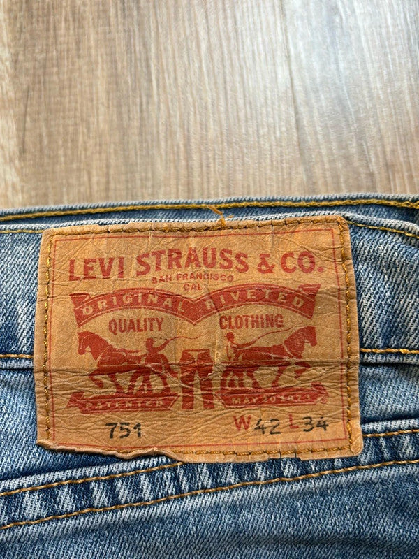 đź›’Jeans Levi's 751 W42 L34đź›’