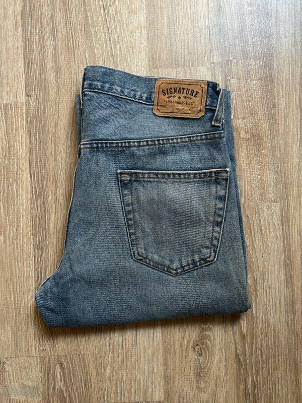 đź›’Jeans Levi's W30 L30đź›’