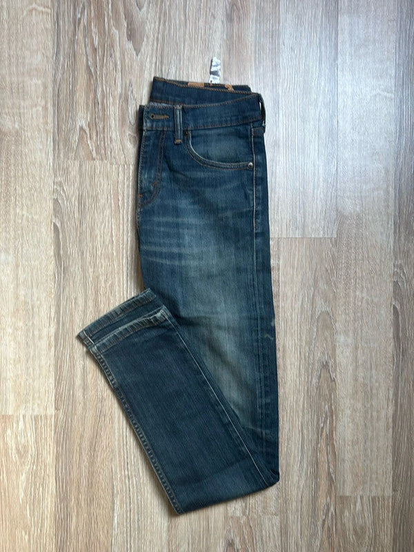 đź›’Jeans Levi's W29 L32đź›’