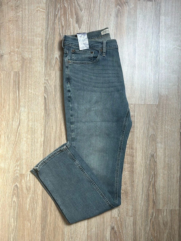 đź›’Jeans Levi's W32 L32đź›’