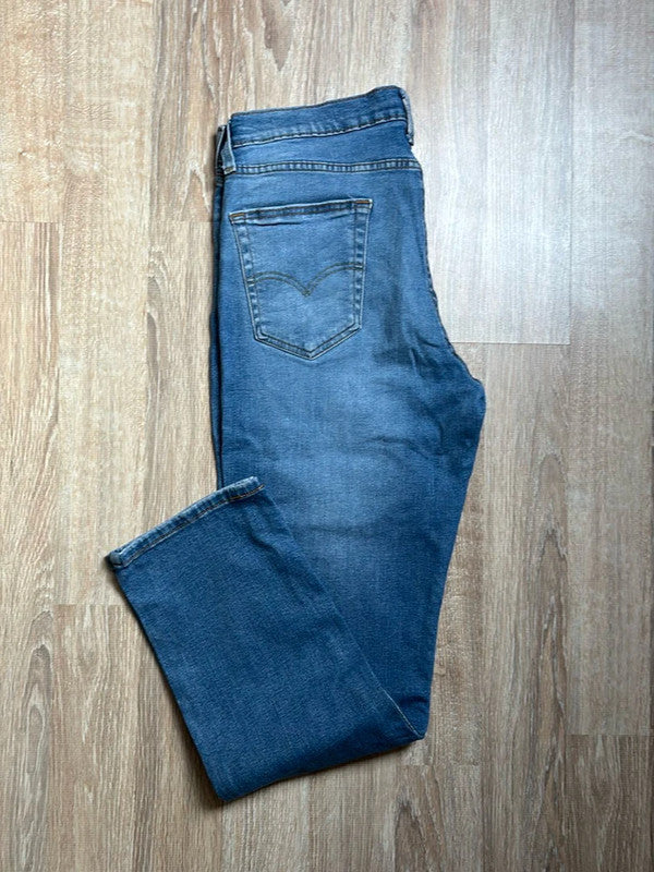 đź›’Jeans Levi's 541 W34 L32đź›’
