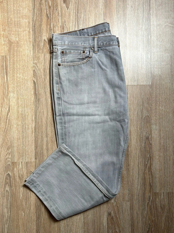 đź›’Jeans Levi's W40 L30đź›’