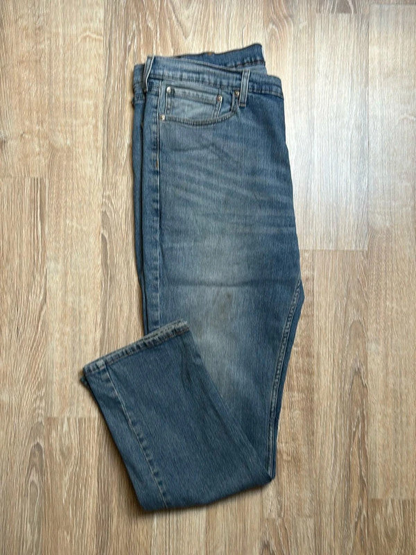 đź›’Jeans Levi's W38 L32đź›’
