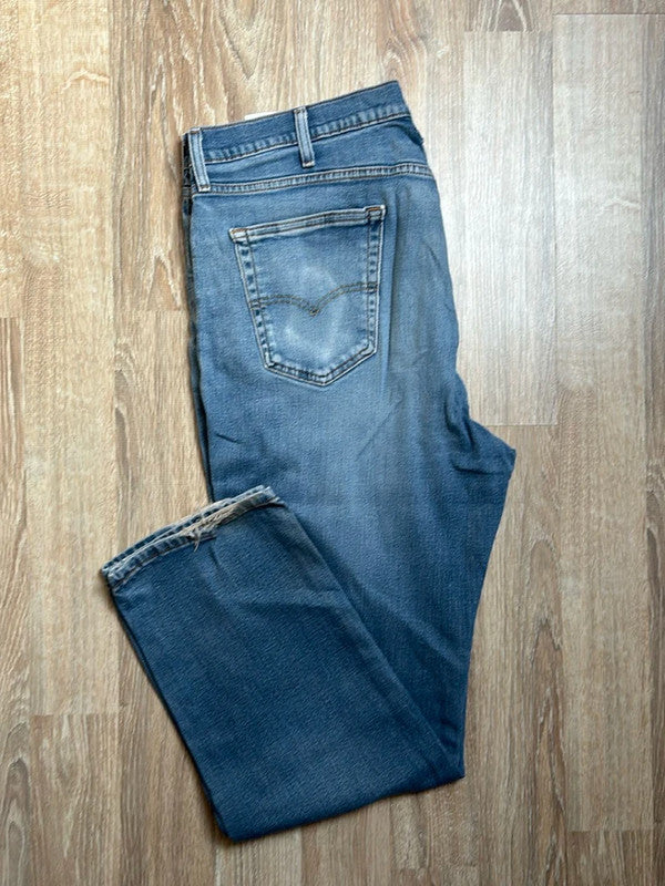 đź›’Jeans Levi's 541 W42 L32đź›’