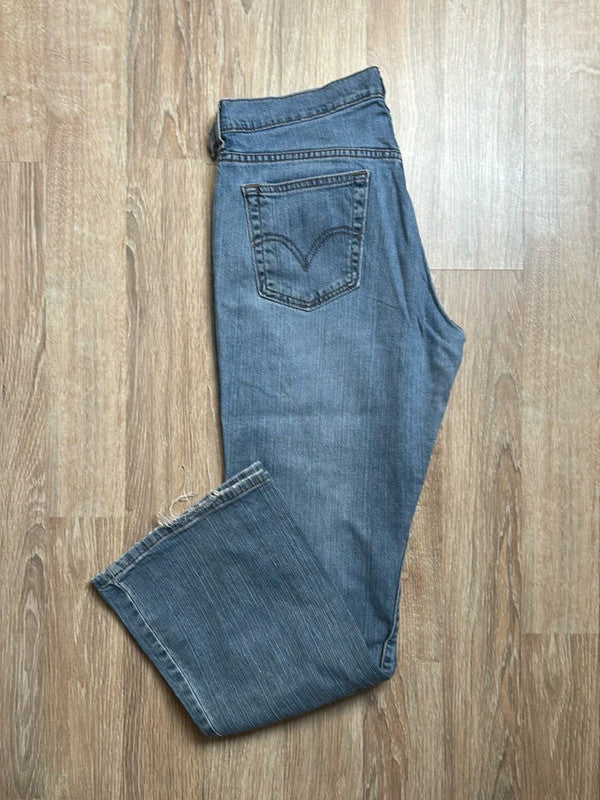 đź›’Jeans Levi's 515 Sđź›’