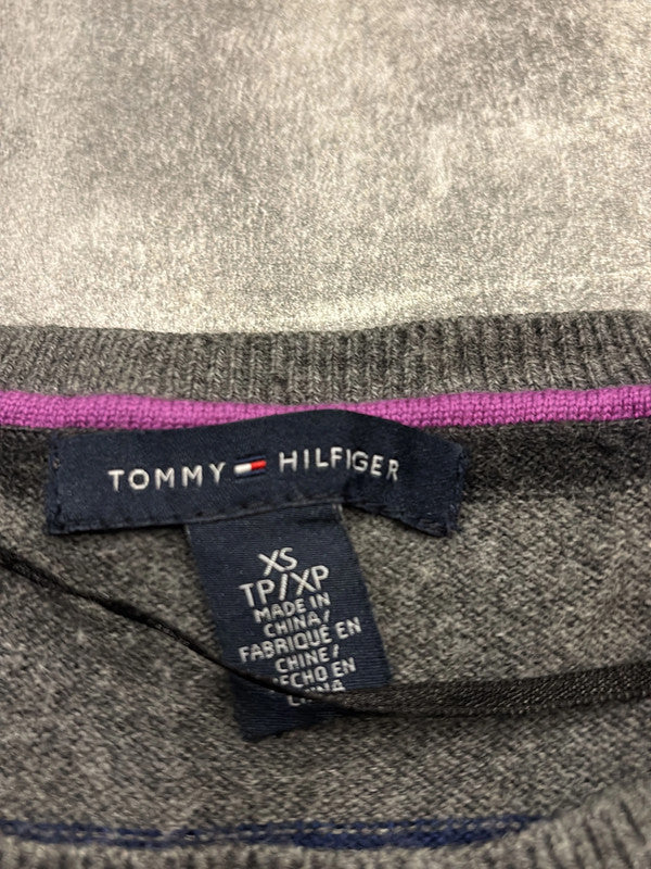 đź›’Robe pull Tommy Hilfiger XSđź›’