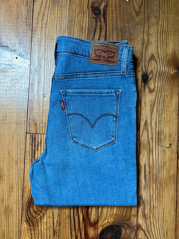 đź›’Jeans Levi's W27 L32đź›’
