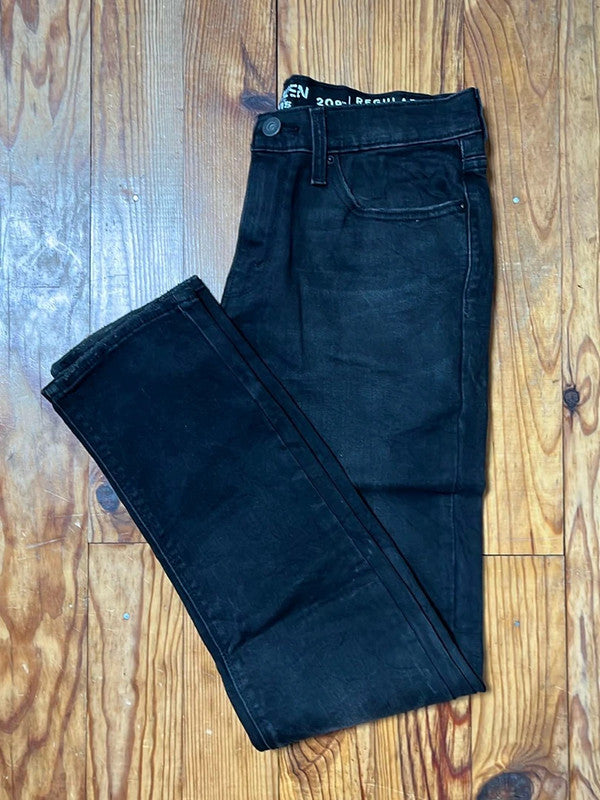 đź›’Jeans Levi's W29 L32đź›’