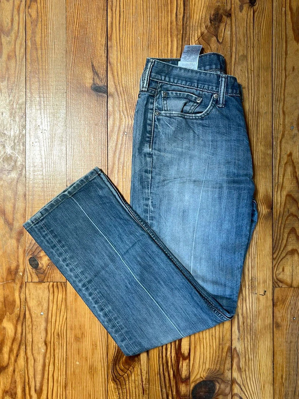 đź›’Jeans Levi's W32 L30đź›’