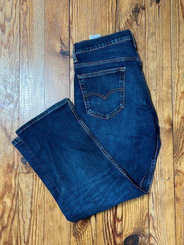 đź›’Jeans Levi's W34 L30đź›’