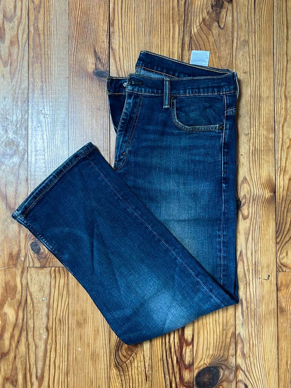 đź›’Jeans Levi's W34 L30đź›’