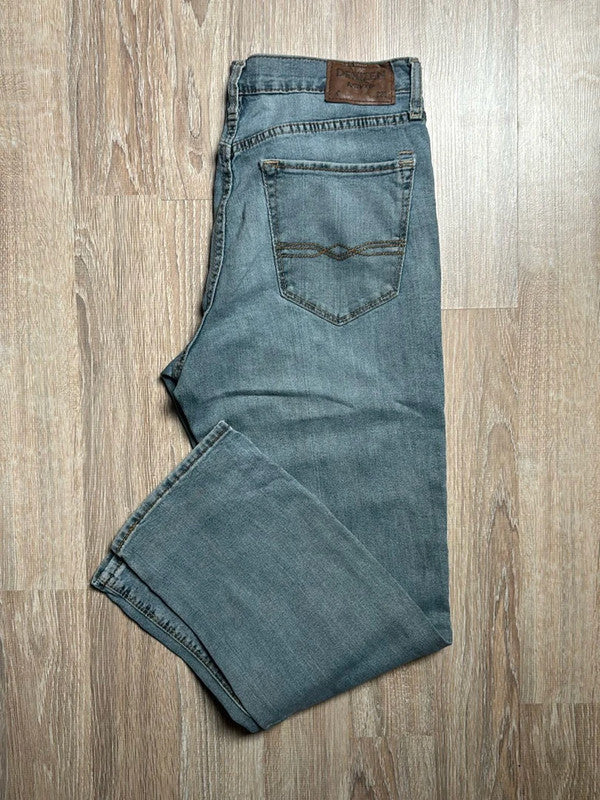 đź›’Jeans Levi's W32 L30đź›’