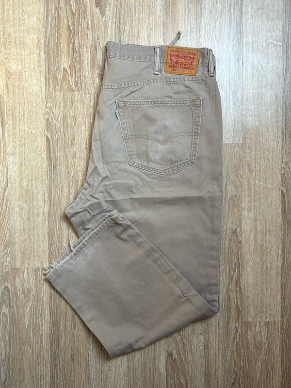 đź›’Jeans Levi's 559 W44 L29đź›’