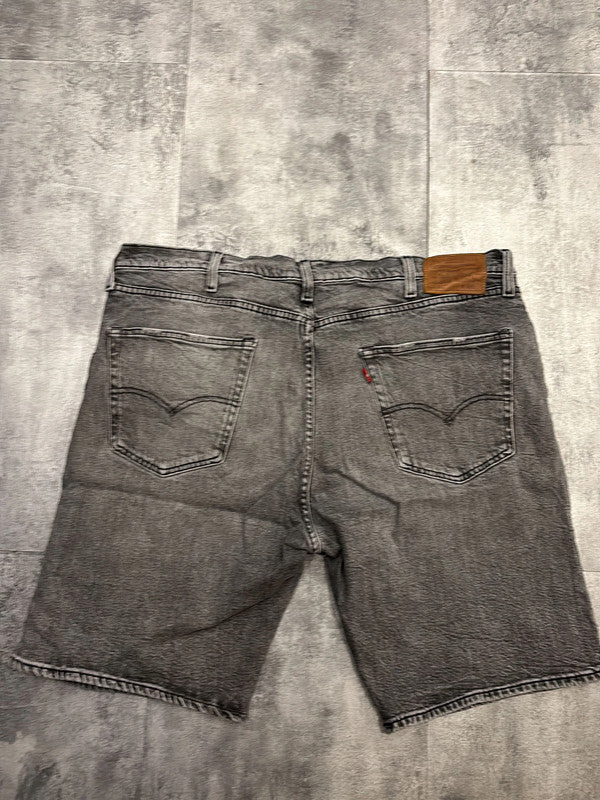 đź›’Short Levi's 502 W40 đź›’