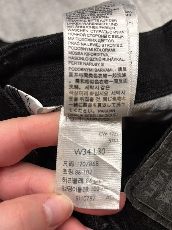 đź›’Short en jean Levi's 541 W34đź›’