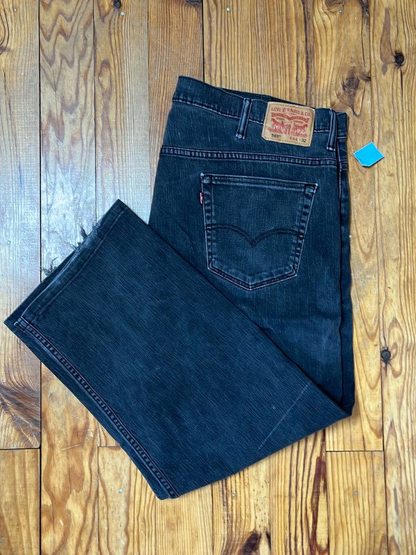 đź›’Jeans Levi's 569 W44 L32đź›’