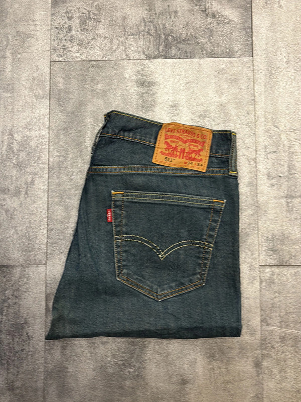 đź›’Short Levi's 511 W34đź›’