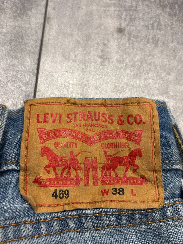 đź›’Short en jean Levi's 469 W38 đź›’