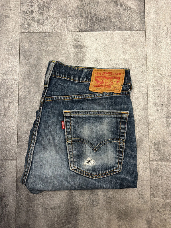 đź›’Short en jean Levi's 541 W32đź›’