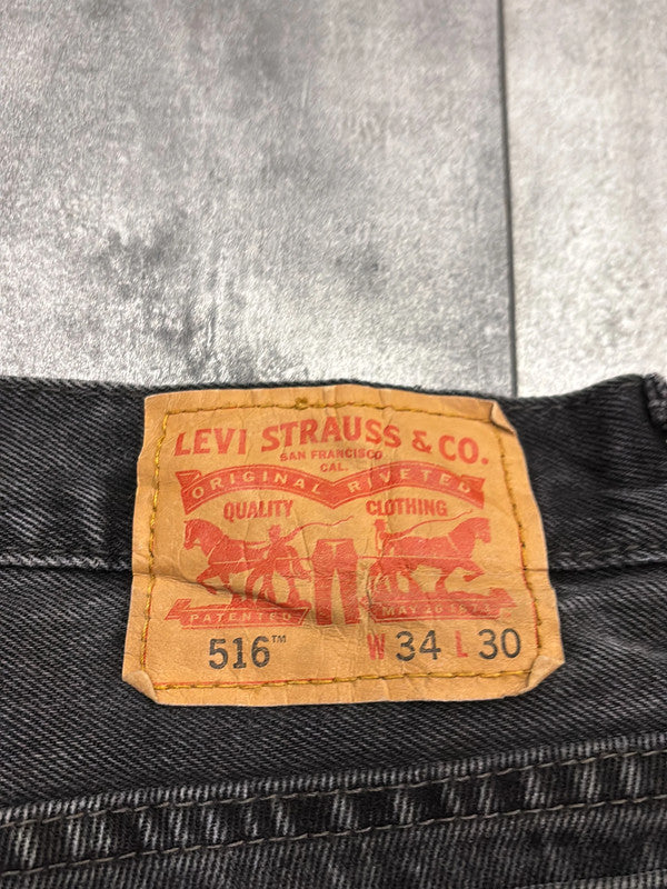 đź›’Short en jean Levi's 516 W34 L30đź›’