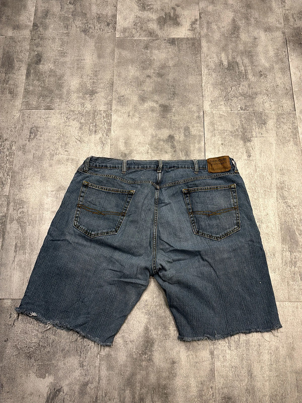 đź›’Short Levi's W42 đź›’