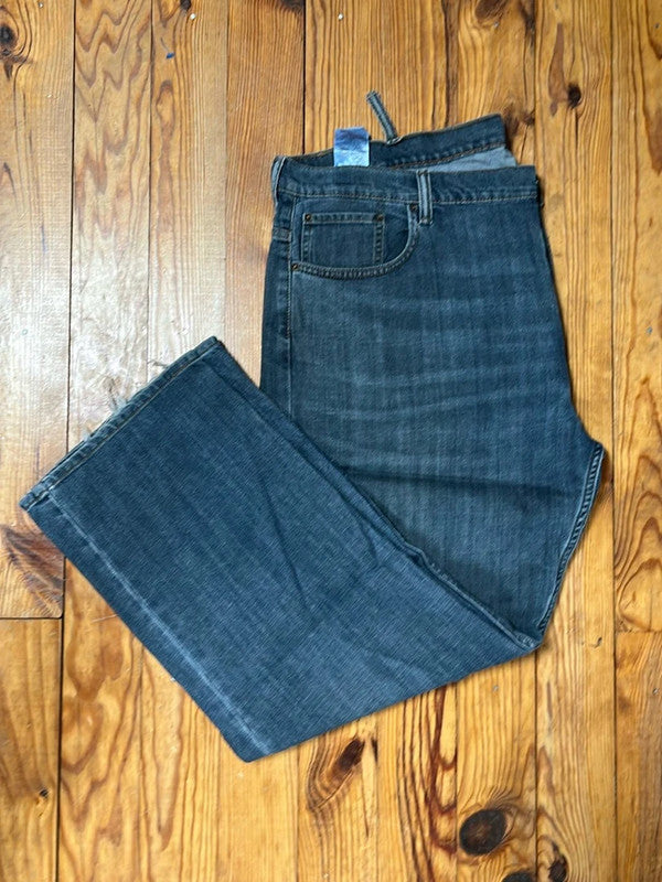 đź›’Jeans Levi's W42 L32đź›’