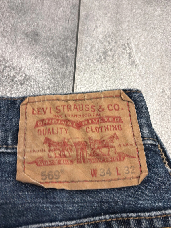 đź›’Short en jean Levi's 569 W34đź›’