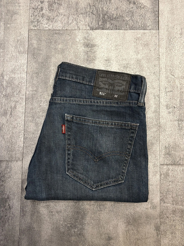 đź›’Short Levi's 511 W32đź›’