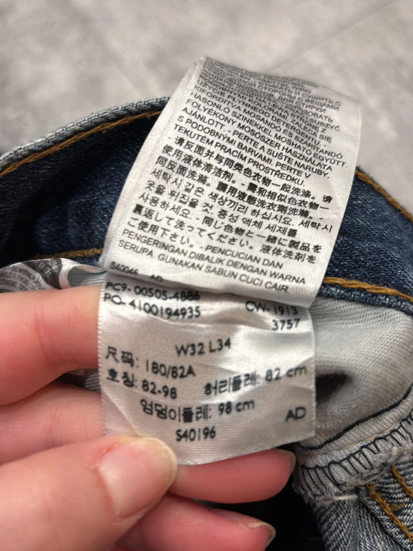 đź›’Short en jean Levi's 505 W32đź›’