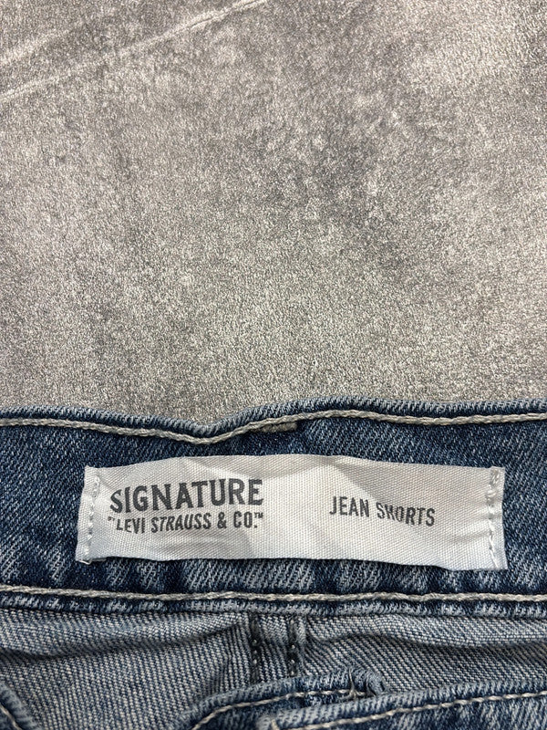 đź›’Short en jean Levi's W32đź›’